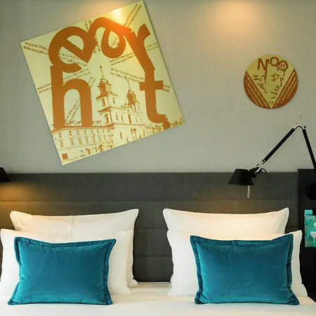Motel One Warsaw-Chopin-3