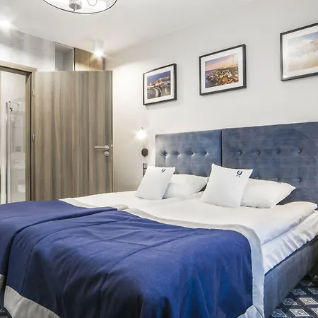 Hotel Urbi-3
