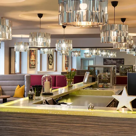 Elaya Hotel Hannover City, Trademark By Wyndham-3