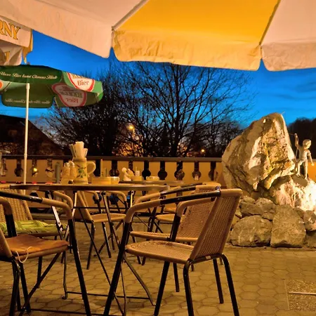 Traditions-Gasthaus Bayrischer Hof-2