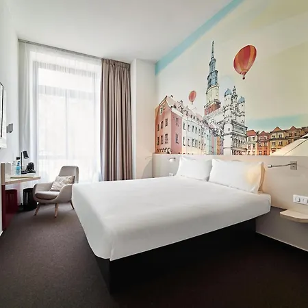 B&B Hotel Poznan Old Town-3
