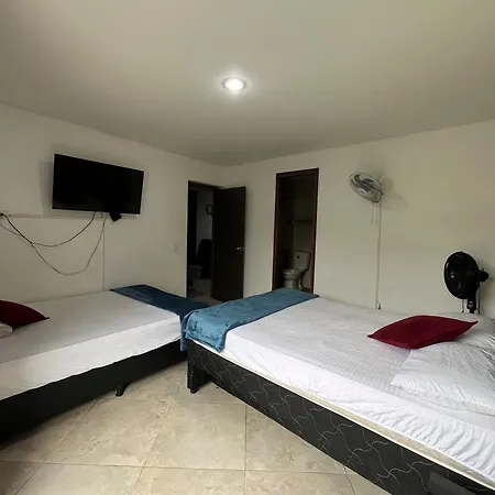 Apartamento Amoblado Estadio Laureles-2