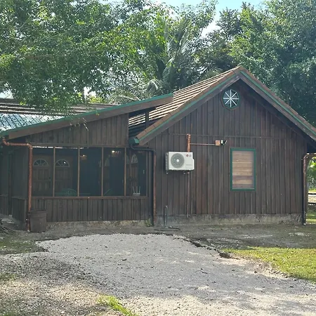 Howler Landing Vacation Rental-3