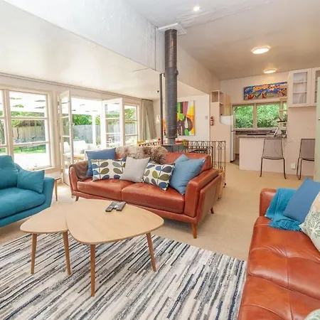 Cheltenham Villa-2