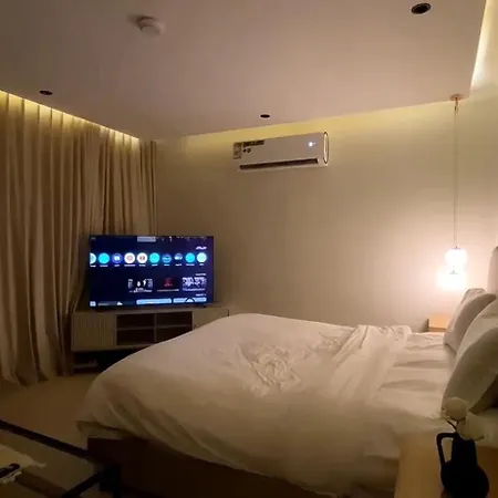 Studio In Al-Aqiq شقه رقم 15 و-2