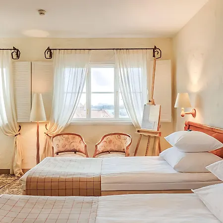 Rixwell Collection Savoy Boutique Hotel-3