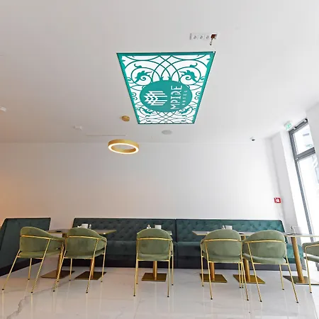 M-Pire Hotel Berlin-3