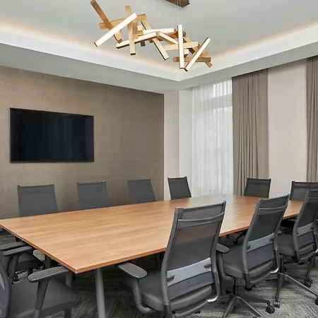 Hyatt Place Chicago Medical/University District-3