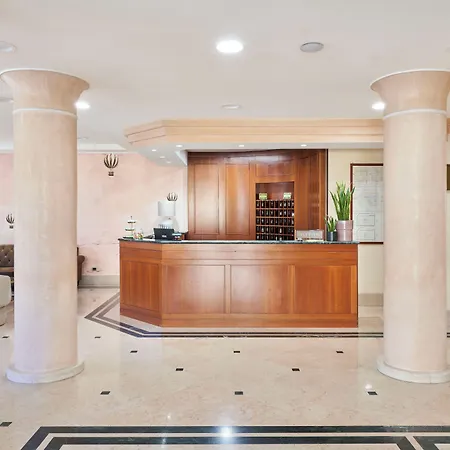 Hotel Cyrano-2