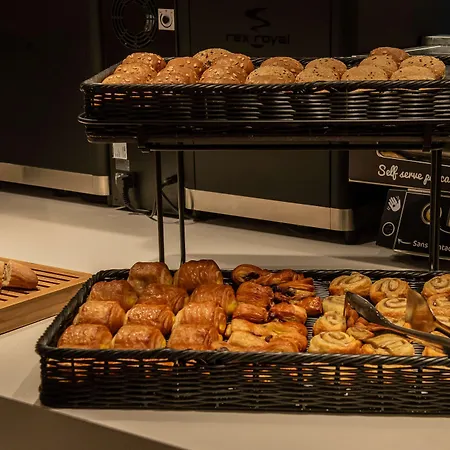 Radisson Hotel Liege City Centre-3