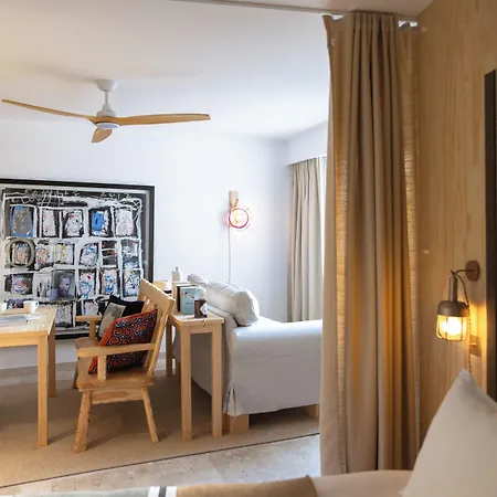 Mob Hotel Cannes-2