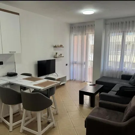 Holiday Apartmens Neli-3
