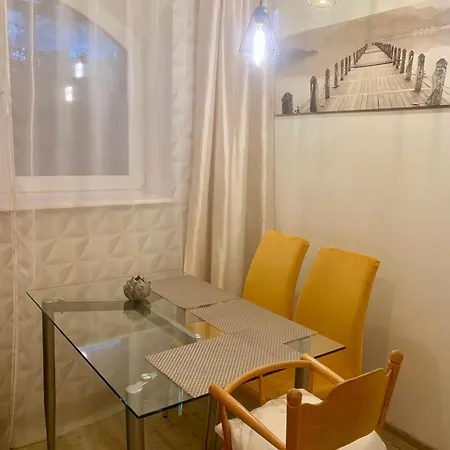 Lovely Apartment With Patio-2
