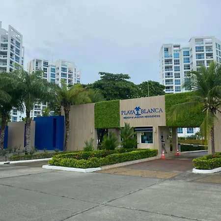 Your Apartment In Playa Blanca Resort-3