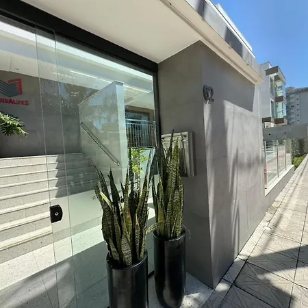 Cod 161 - Apartamento Com Spa Privativa A 100M Do Mar-2