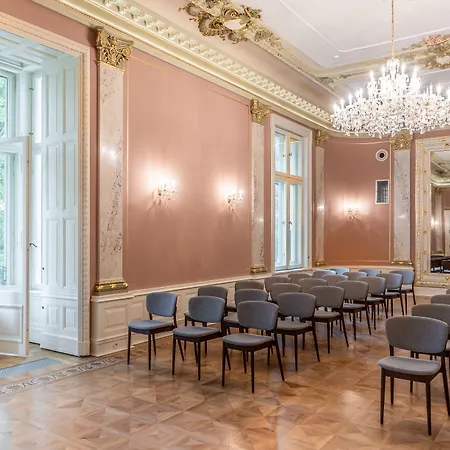 Hotel Altus Palace - Destigo Hotels-3