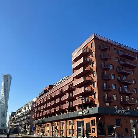 The More Hotel Vaestra Hamnen-3