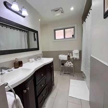 Beautiful 3 Bedrooms Guesthouse-2