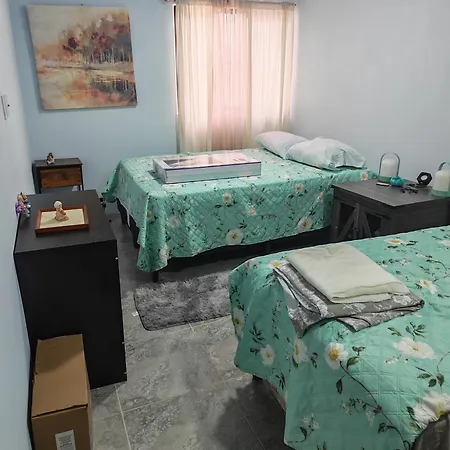 Pequena Casita Karina-2