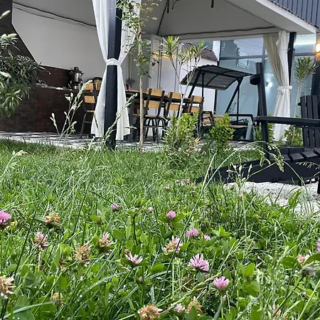 Milan Charming Villa With Indoor Heated Pool And Jacuzzi-2