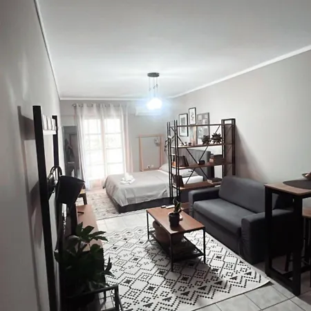 Cosy Studio At Tsinari-2
