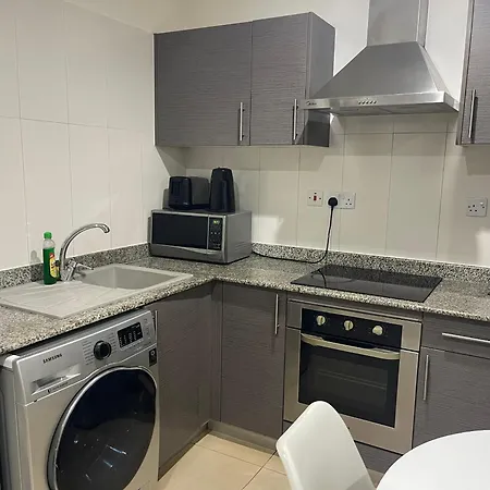 Kings Luxury 1 Bedroom At Gallery-2