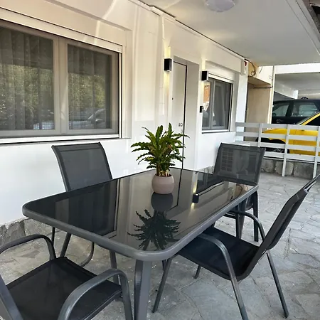 Cozy Luxury Apartment-3