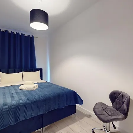 Rodzinny Apartament Z 2 Osobnymi Sypialniami Blisko Rynku-3