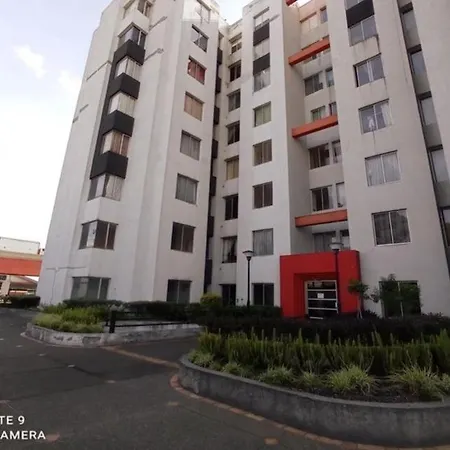Comfortable Apartment In South Quito-3