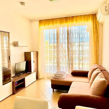 Grand Kamelia Apartments Sunny Beach-3
