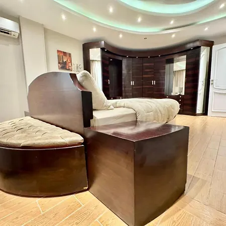 Bright 3Br Nasr City Stay Balcony And Bbq-2