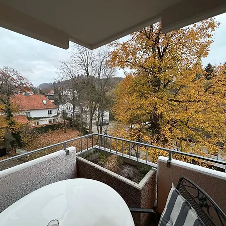 NEU! Innenstadt inklusive Bettwäsche und Handtüchern, Kaffeevollautomat-2