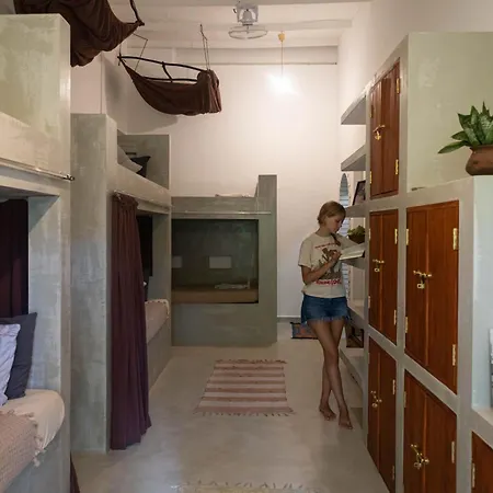 Mellow Hostel Sri Lanka-2