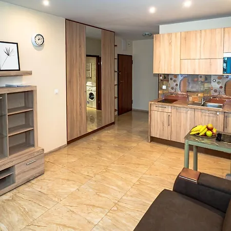 Apartamenty Triton Park-2