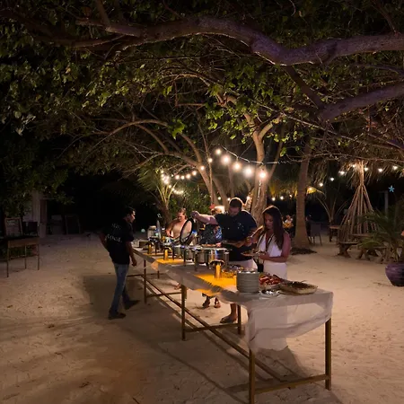 Dhiffushi Inn-2