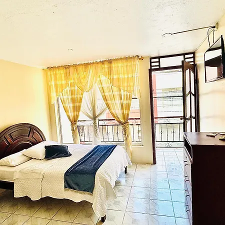 Hostal Copacabanna-3