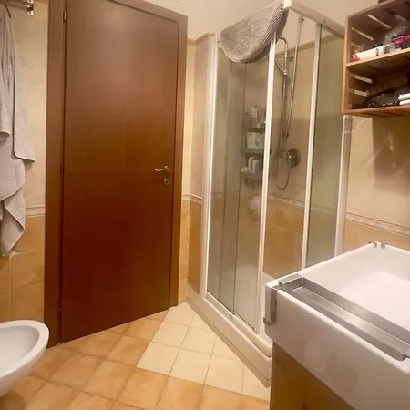 Una Pezzo Della Casa Di Pippo A San Pietro-2