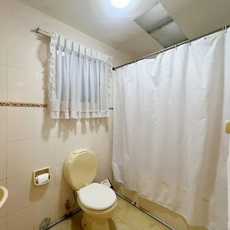 Casa Con Jardin-3