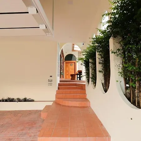 Davin Pool Villa Cnx4Beds-2