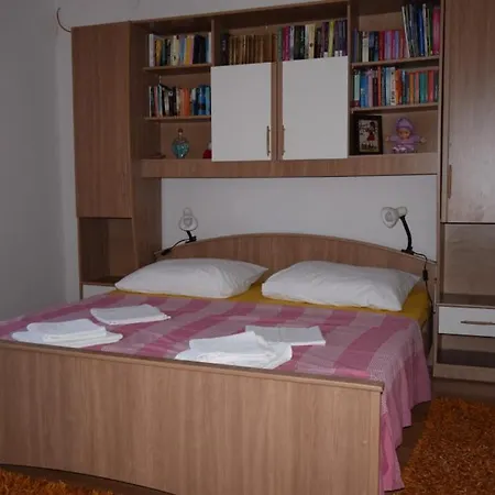 Apartman Vili By Villas Guide-3