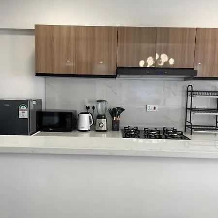 2 Bedrooms Apartment In Riverside Drive-2