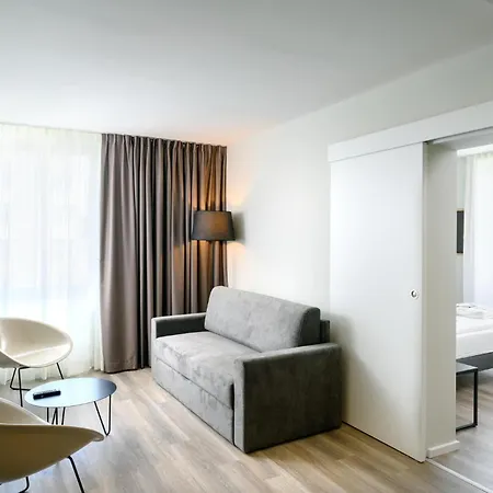 B&B Hotel Ljubljana Park-3