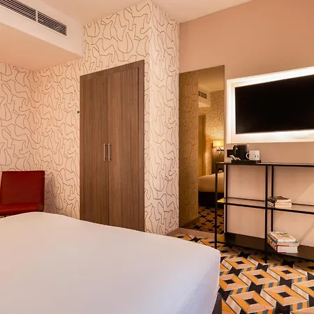 Alma Grand Place Hotel-3