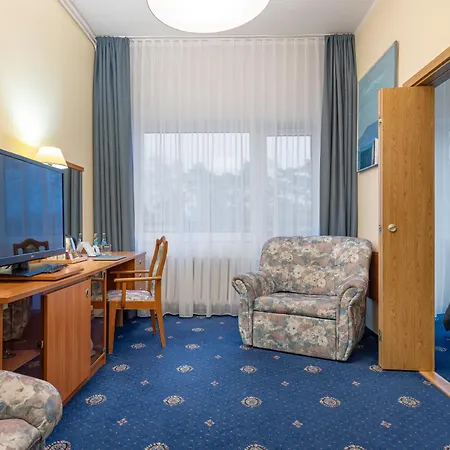 Hotel Wodnik-3