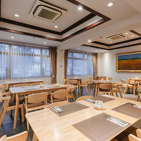 Heeton Concept Hotel Pattaya By Compass Hospitality-3