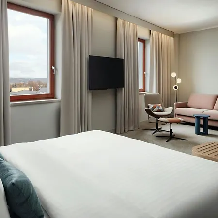 Courtyard By Marriott Pilsen-3