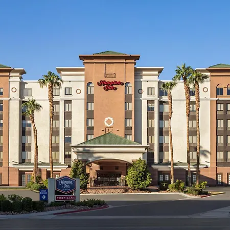 Hampton Inn Tropicana-3
