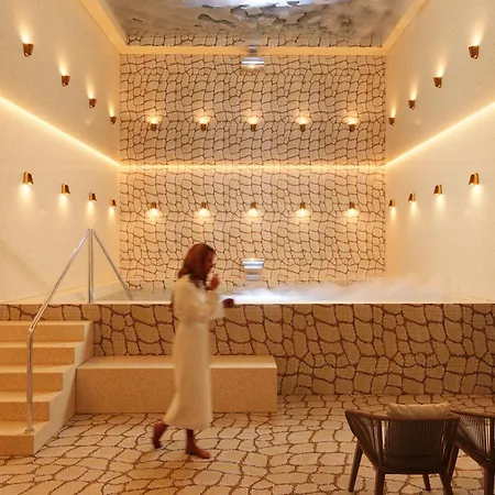 Grand Tonic Hotel & Spa Paris-2