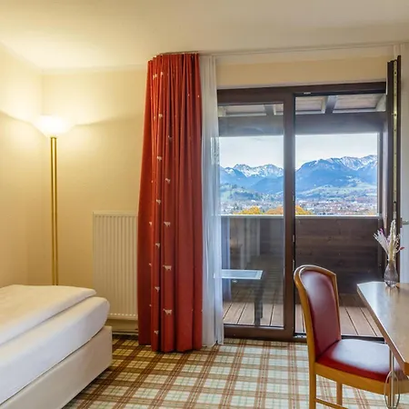 Panoramahotel Kuehbergalp-3