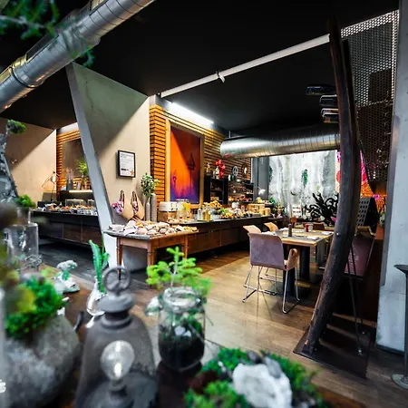 "Quality Hosts Arlberg" Hotel Lux Alpinae-2